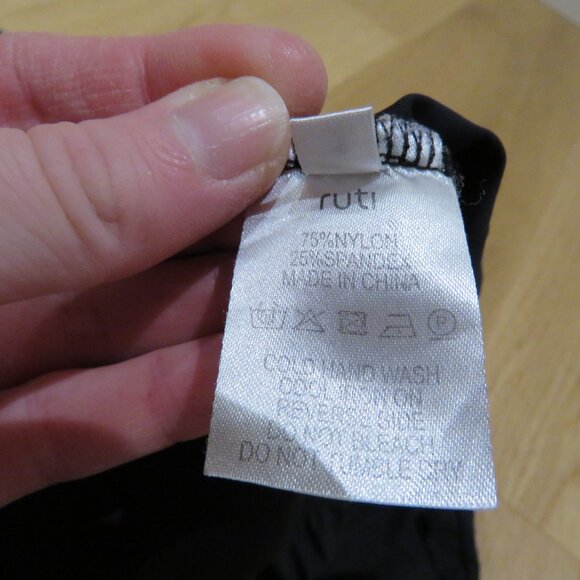 RUTI The All Mighty Moto Ponti Leggings Pull On Pants in Black Minimalist Travel - Picture 14 of 14